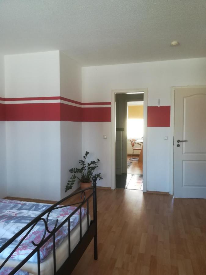 Pension&ferienwohnung Zum Schmuckgiebel Gasthof