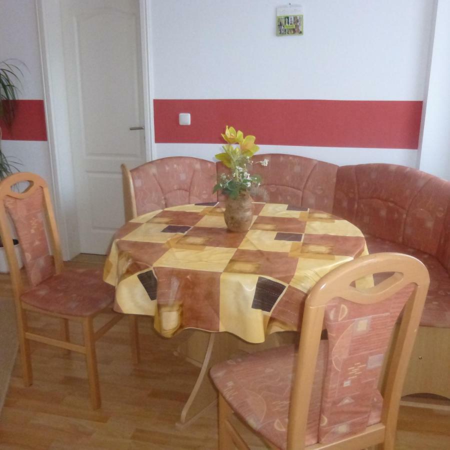 Pension&ferienwohnung Zum Schmuckgiebel Gasthof Tangermünde
