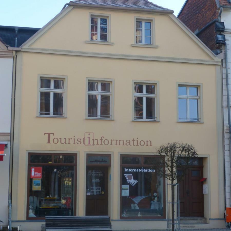 Gasthof Pension&ferienwohnung Zum Schmuckgiebel *