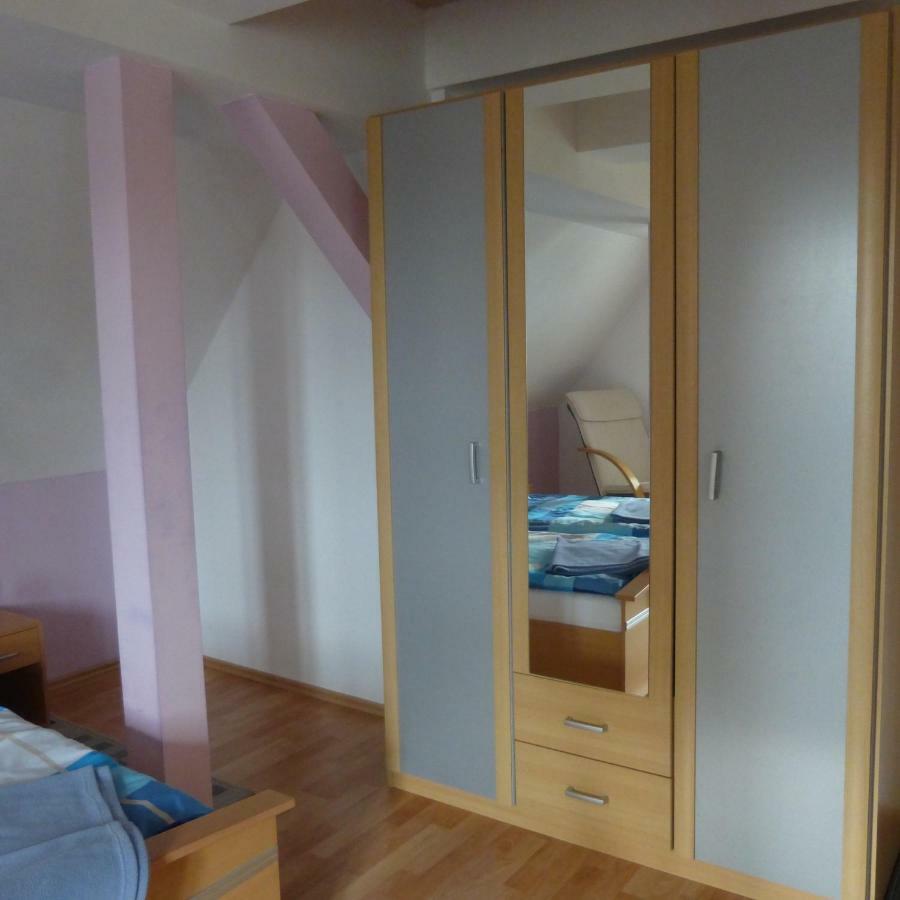Pension&ferienwohnung Zum Schmuckgiebel Gasthof *